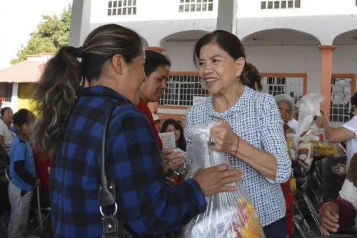 Inicia en San Pedro Cholula entrega de libros de texto gratuitos