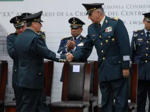 Entrega Sedena reconocimientos a militares por trayectorias