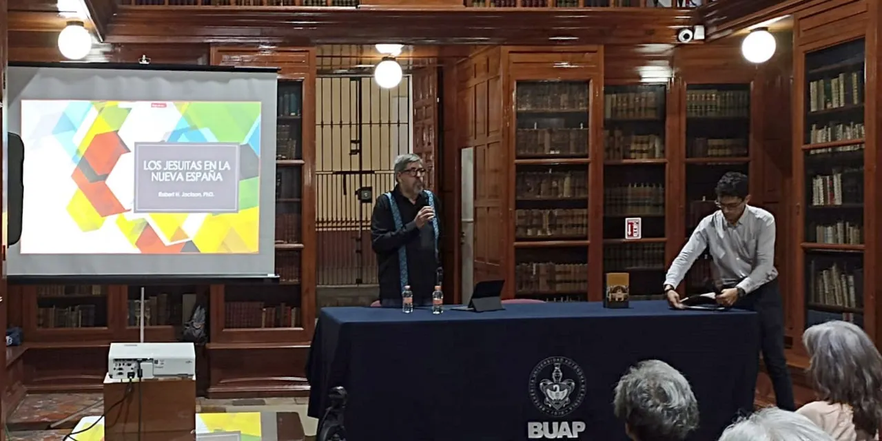 Conferencia en Biblioteca José María Lafragua