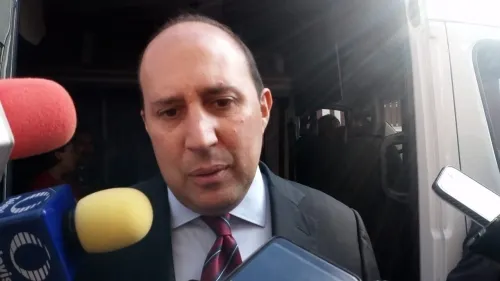 Fernando Manzanilla no tiene pensado renunciar a la Segob y atribuyó los rumores a gente envidiosa
