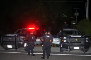 Intentan asaltar Las Calandrias; capturan a los delincuentes