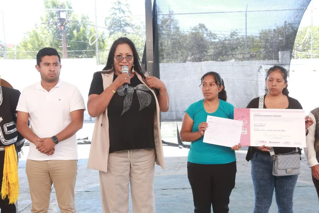 Cinthya Gabriela Chumacero Obra Comunitaria
