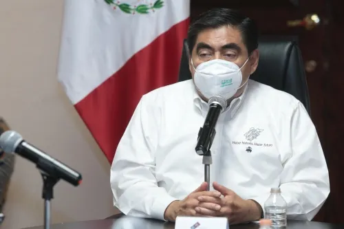 Banda de los ” Conejos” está detrás de las manifestaciones contra AMLO y “mi persona”: Barbosa