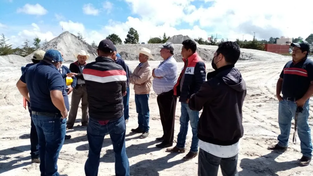 Dirección de Medio Ambiente supervisa empresa minera en Las Lajas