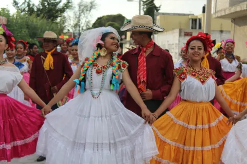 Invitan a la celebración del 45 aniversario del Movimiento Antorchista
