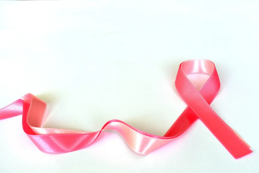 Autoexplórate: descubre las acciones para prevenir cáncer de mama