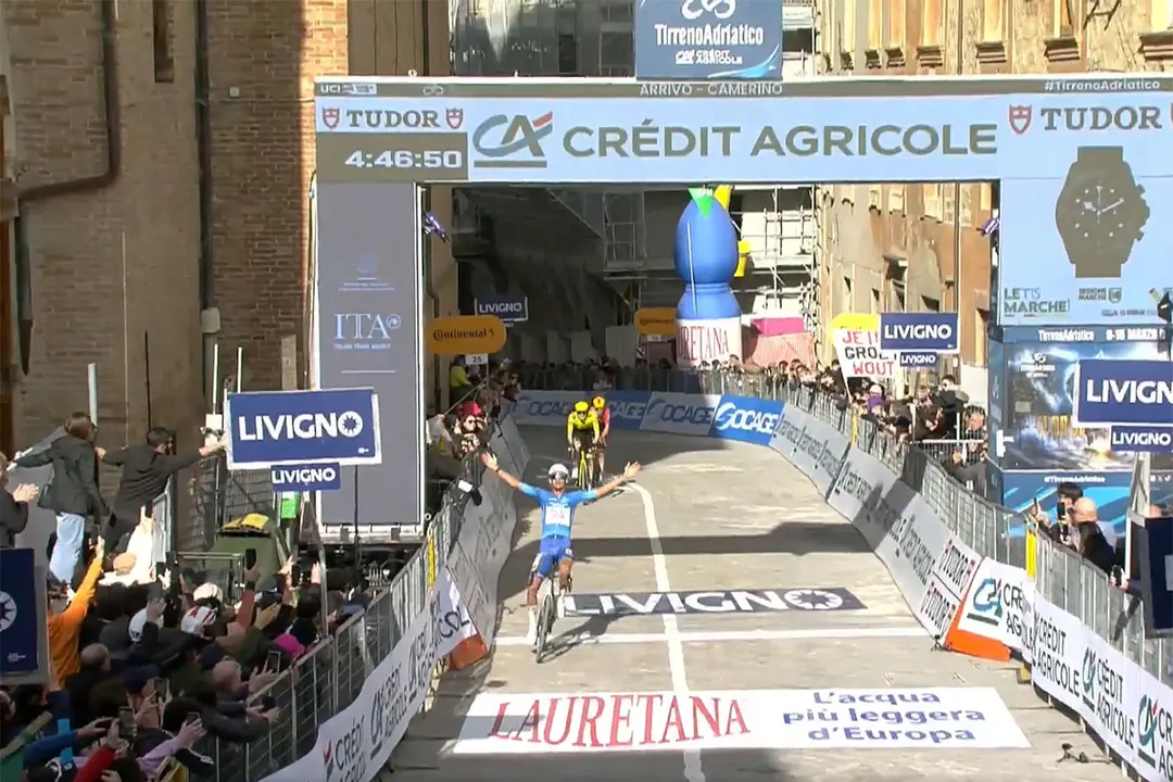 Isaac Del Toro 6 Etapa Tirreno Adriatico