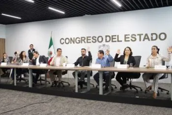 Avalan en Comisión del Congreso de Puebla reformas para suprimir edad máxima para ocupar Dirección del CECyTE