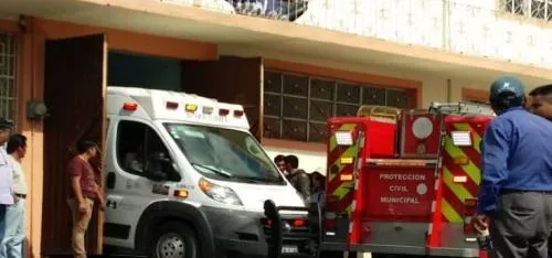 Hombre se electrocuta mientras trabajaba en iglesia de Canoa
