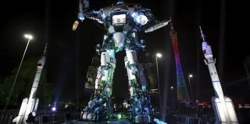 Dos robots gigantes, de Japón y EE.UU., pelearán al estilo Transformers