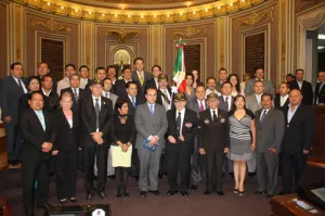Reconoce Congreso valor, entrega y patriotismo de ”escuadrón 201”
