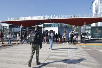 BUAP confirma megapuente: suspende labores 14 y 17 de noviembre; cuatro áreas trabajarán con normalidad