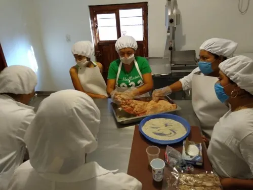 Entrega Secretaría de Trabajo equipamiento a cooperativa de Izúcar de Matamoros