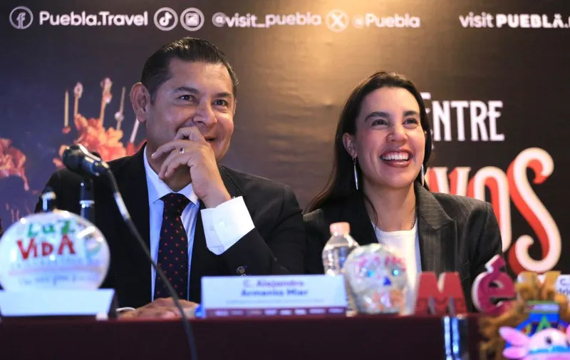 alejandro-armenta-josefina-rodriguez