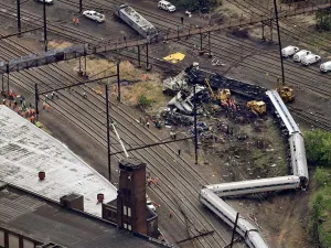 Exceso de velocidad, posible causa de accidente en Filadelfia