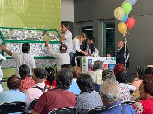 Concluye Agua de Puebla pago anual anticipado 2019 con gran sorteo