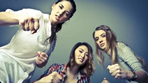 Diccionario de la RAE: Selfi, meme y otras nuevas palabras aceptadas por la Real Academia Española