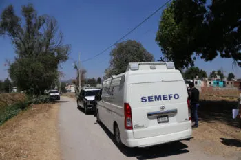 Cuelgan cuerpo de un hombre en puente vehícular de San Luis Potosí