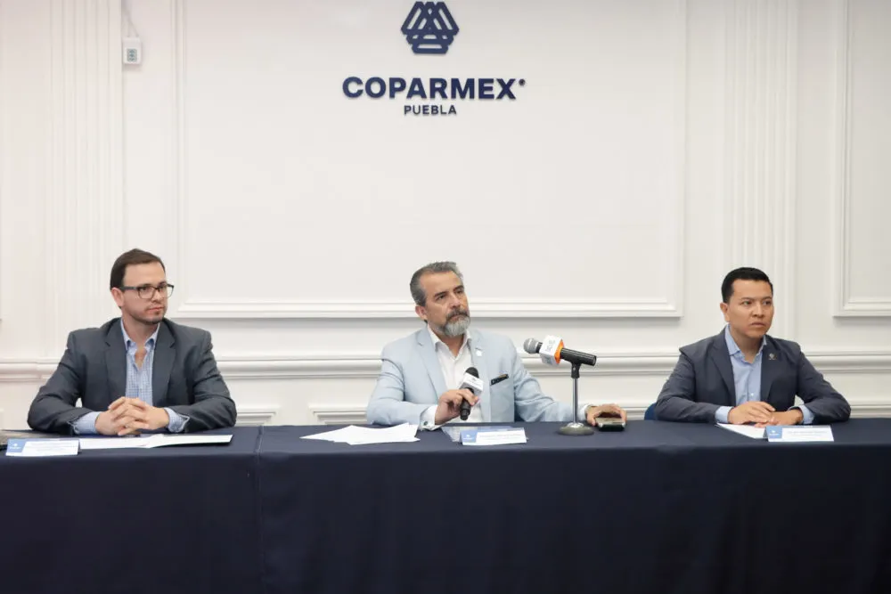 Coparmex llama a candidatos a la alcaldía de Puebla que soliciten un debate ante el IEE