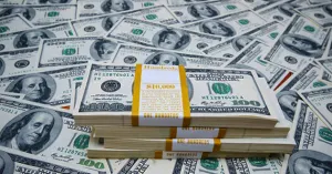 Pierden reservas 1,491 mdd en primera quincena del año