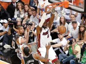 Heat de Miami alarga serie final de la NBA a último juego