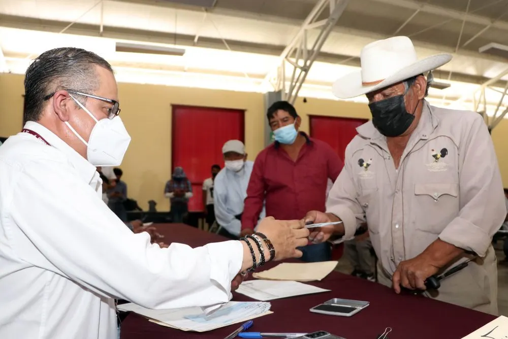 Indemniza SDR a productores de la Mixteca afectados por granizada