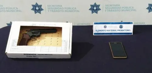 Detiene Seguridad Pública Municipal de Puebla a tres personas por robo a transeúnte