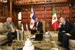 Gali Fayad fortalece la relación Puebla-Panamá