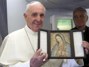 Rosa de oro el regalo del Papa a la Virgen de Guadalupe de México