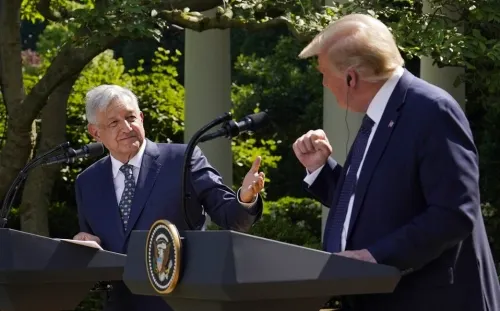 AMLO desea pronta recuperación a Trump y Melania tras dar positivo a covid-19