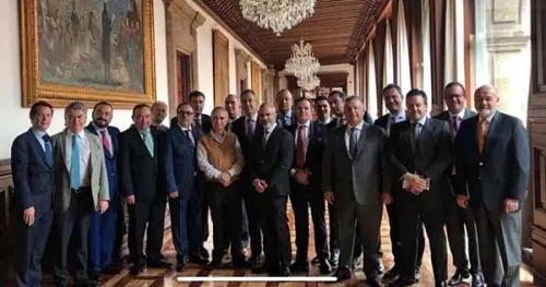 La Diminuta Clase Empresarial Poblana: O el Desdén de AMLO a Puebla