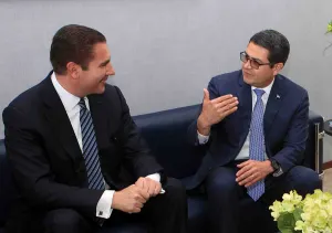 Puebla y Honduras buscan negocios en áreas automotriz, turístico y textil
