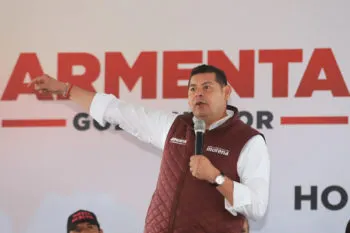 Alejandro Armenta lidera encuesta con 53.3% de preferencia electoral en Puebla