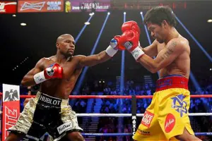Manny Pacquiao revela que peleó lesionado del hombro
