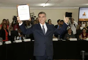 Los “Engañabobos” que buscan tumbar el triunfo de Tony Gali