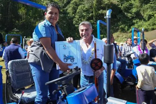 Tony Gali cumple con el aseguramiento de los cultivos en el estado