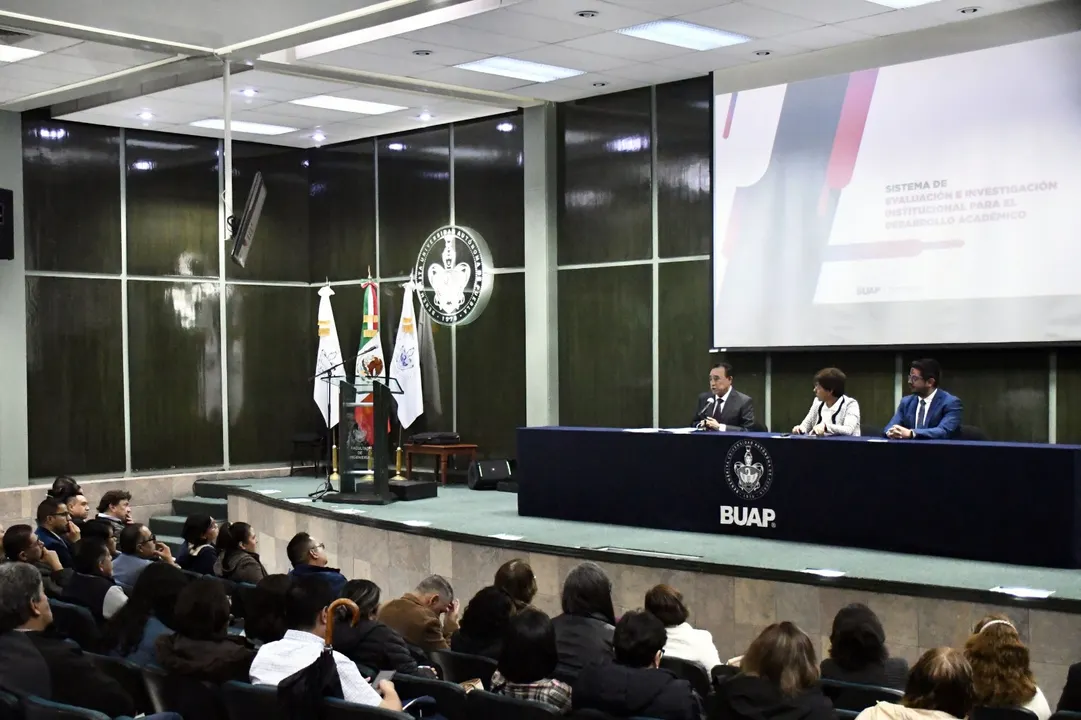 Sistema de Evaluación e Investigación Institucional