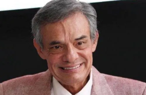José José espera reaparecer el próximo año