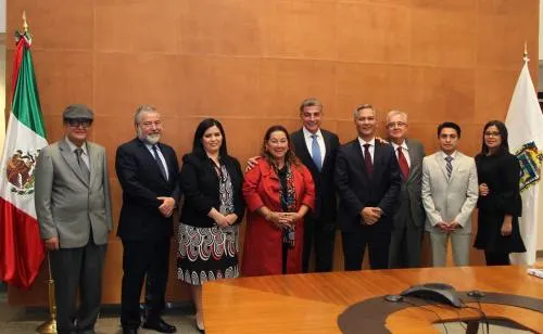 Tony Gali y Ricardo Bucio unen esfuerzos por el bienestar de la niñez poblana