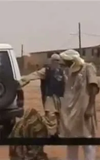 Castigan con 200 latigazos a pareja por adúltera (VIDEO)
