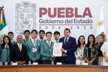 Talento de estudiantes poblanos brilla en Festival Académico Nacional