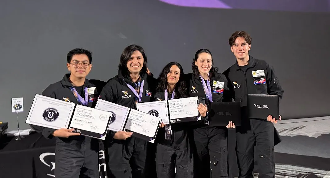 Gobierno de Puebla respalda a poblana en programa de la NASA