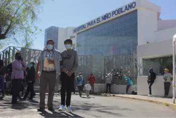 Más de mil 300 menores con comorbilidades han sido vacunados en Puebla