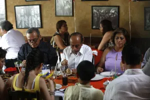 Mínimo repunte espera la Aprepsac en ventas navideñas