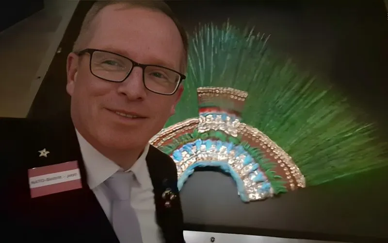 Fehlinger-Jahn promete devolver a México el Penacho de Moctezuma si llega a la Presidencia de Austria