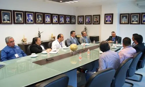 FGE y autoridades de Cuetzalan se reunieron para detallar avances de  los 3 turistas fallecidos