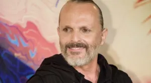 Miguel Bosé regresa a Puebla el 10 de marzo