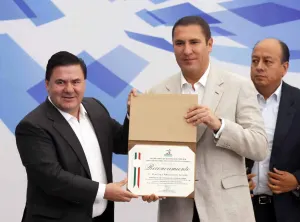 Bajas de policías abarcarán a todas las corporaciones