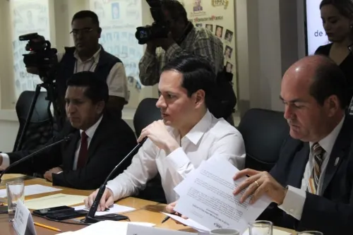 Realizan mesa de trabajo para la creación de la Ley de Mejora Regulatoria
