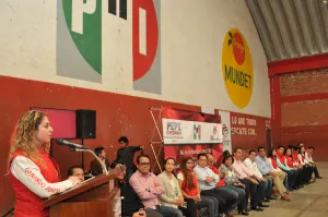 Festeja PRI 86 años; refrenda compromiso con jóvenes